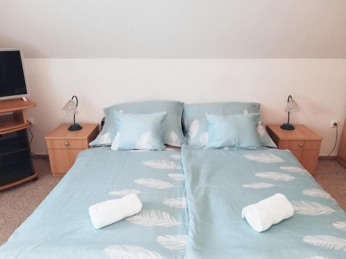 St.Florian Apartman ケストヘイ エクステリア 写真