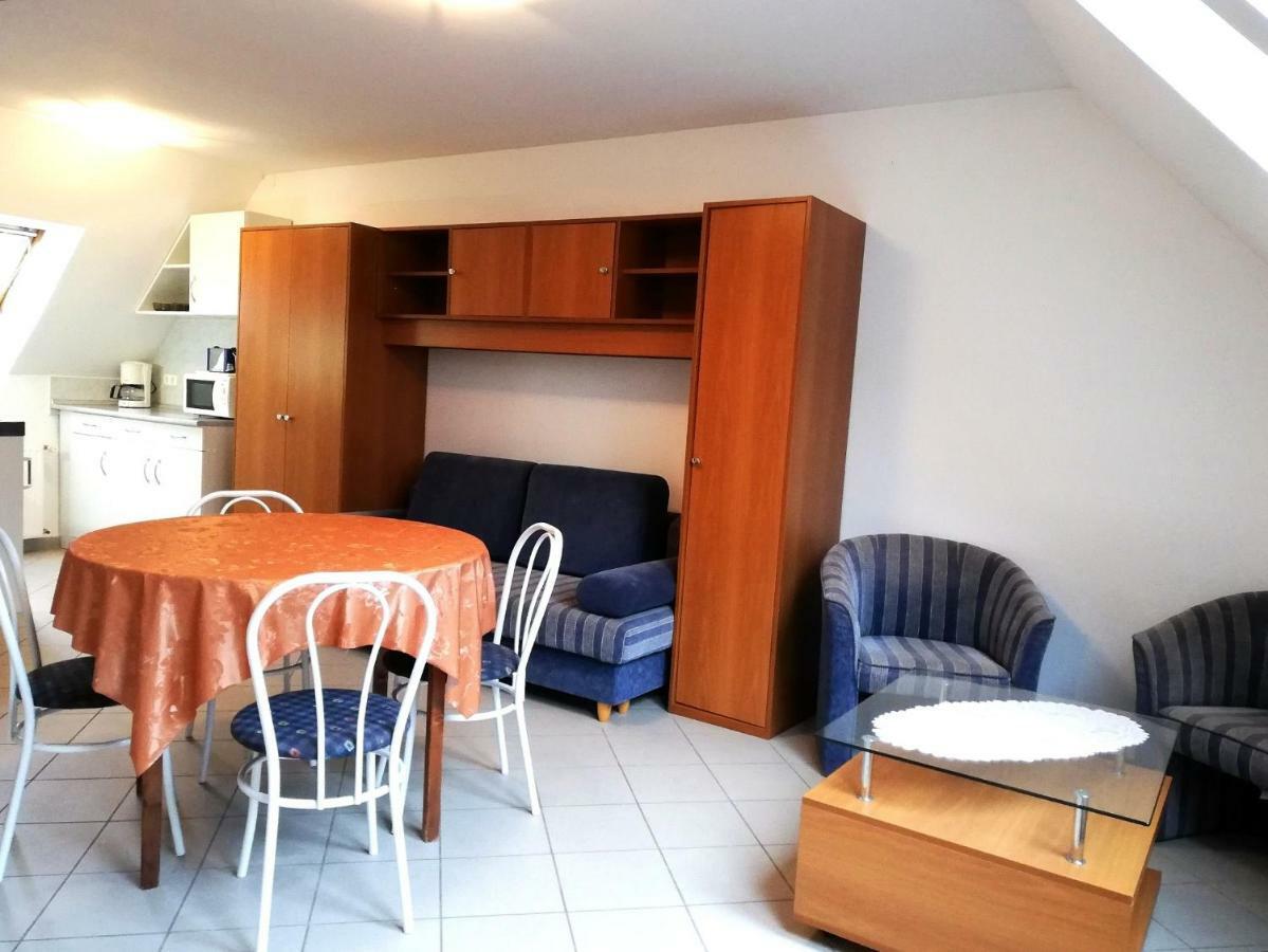 St.Florian Apartman ケストヘイ エクステリア 写真